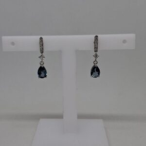 Pendientes circonitas y topacio azul